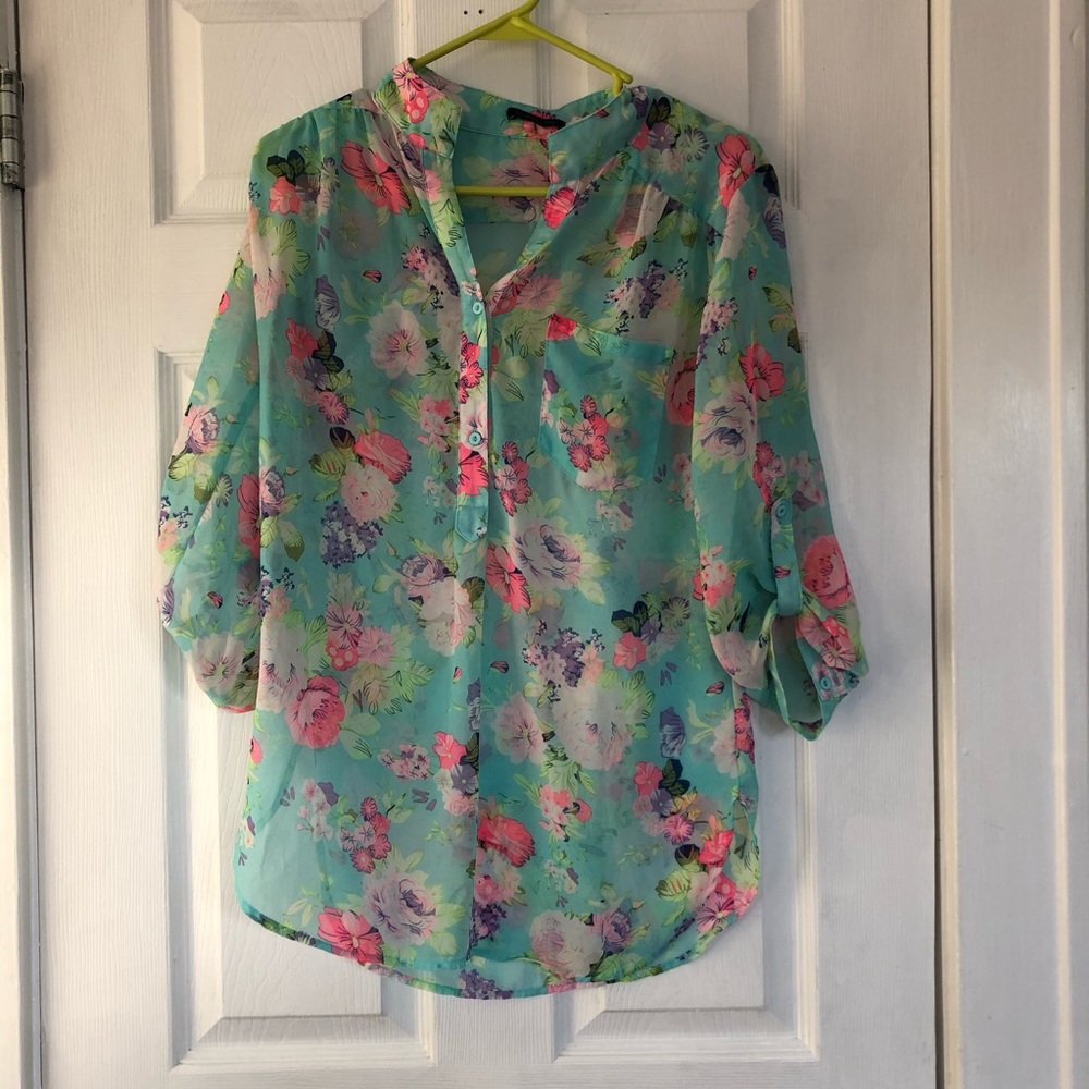 Bright, flown floral shirt